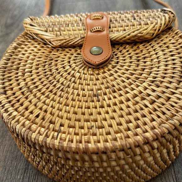 Bali Ata Rattan Crossbody Bag • Handwoven • Boho Straw Bag - Picture 7 of 10